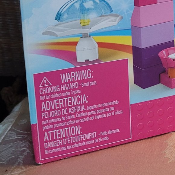 Barbie Princess Castle Mega Bloks - Picture 16 of 16